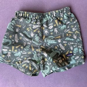 Patagonia baby Baggies Shorts ( board shorts) size 12-18M